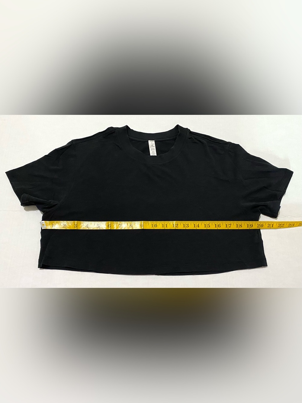 Lululemon Women 4 Black All Yours Cropped T-Shirt Athletic Activewear Athleisure - Picture 8 of 14